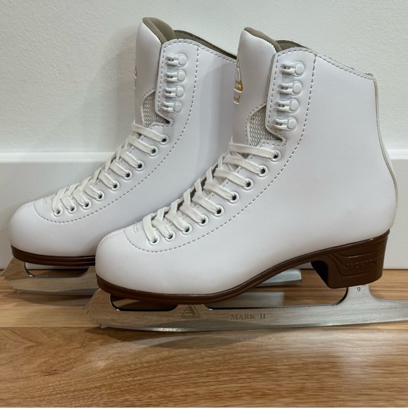 Jackson Ultima Excel JS1290 Ladies Women White Figure Ice Skates Size 4.5 C - Picture 4 of 12